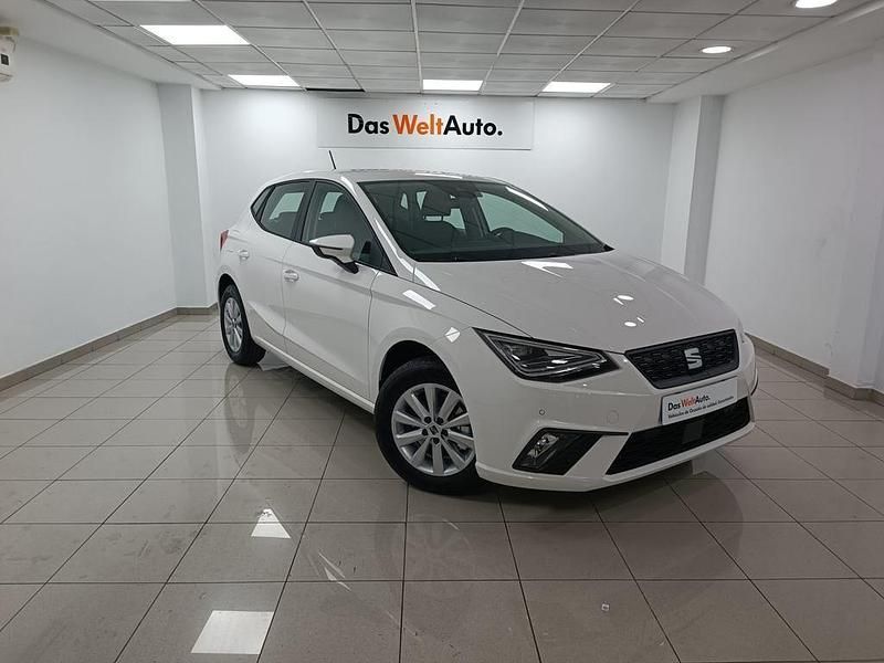 Blanco Usado 2025 Seat Ibiza Style Berlina | 15.900 € (Precio justo) - Imagen 1/4