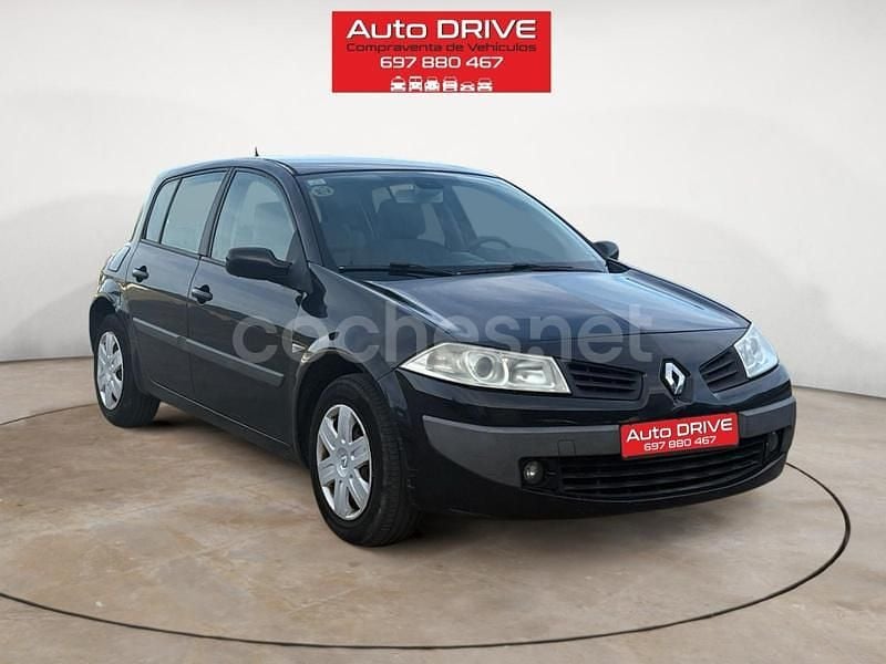 Usado Renault Mégane II Expression 105 CV (77 kW) 2008 Negro Berlina