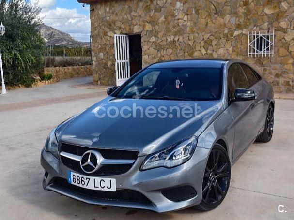 Gris / plata Usado 2014 Mercedes E250 Elegance Coupe | 11.000 € - Imagen 1/4