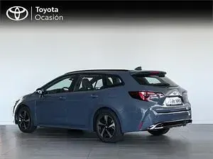 Usado Toyota Corolla Active 140 CV (102 kW) 2026 Gris Familiar