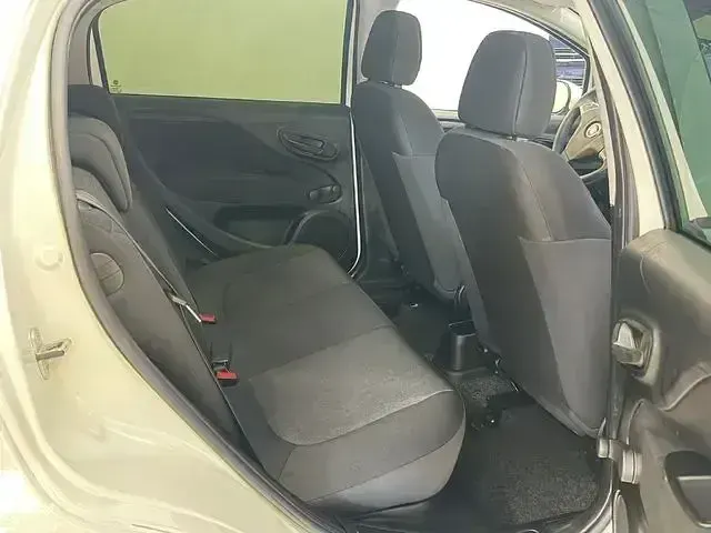 Usado Fiat Punto Pop 69 CV (50 kW) 2016 Blanco Utilitario