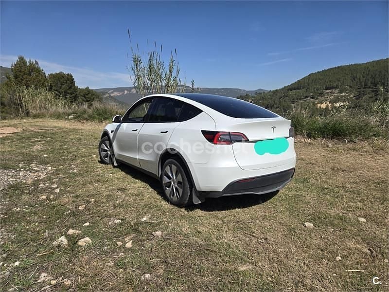 Usado Tesla Model Y RWD 250 kW (340 CV) 2023 Eléctrico SUV