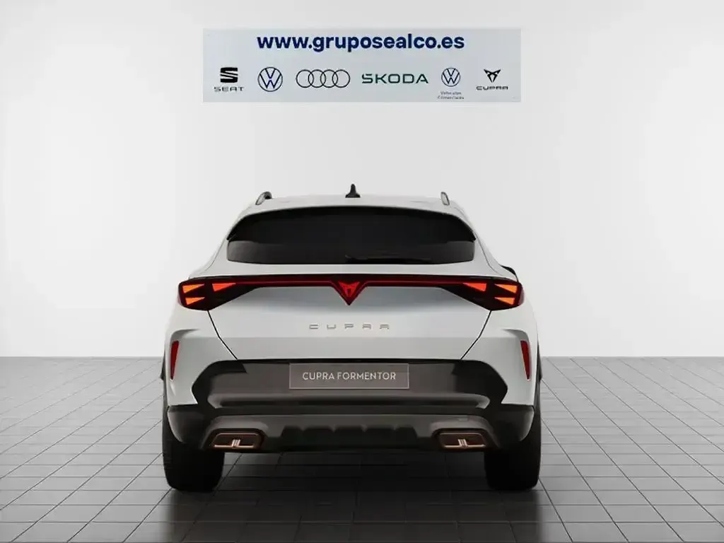 Begagnad Cupra Formentor 204 HK (150 kW) 2025 Vit SUV