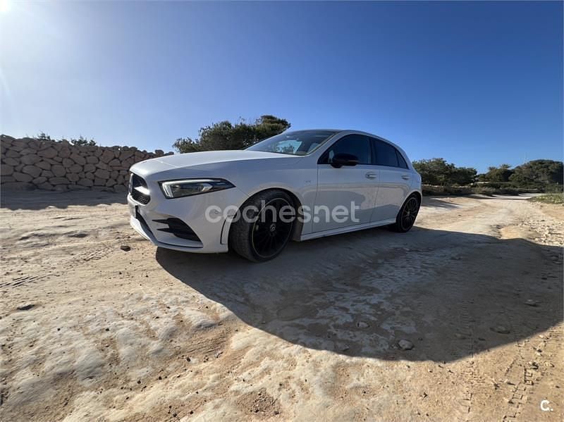 Usado Mercedes A200 156 CV (114 kW) 2019 Blanco Berlina