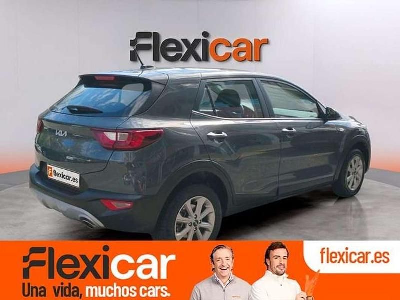 Usado Kia Stonic 84 HP (61 kW) 2022 SUV