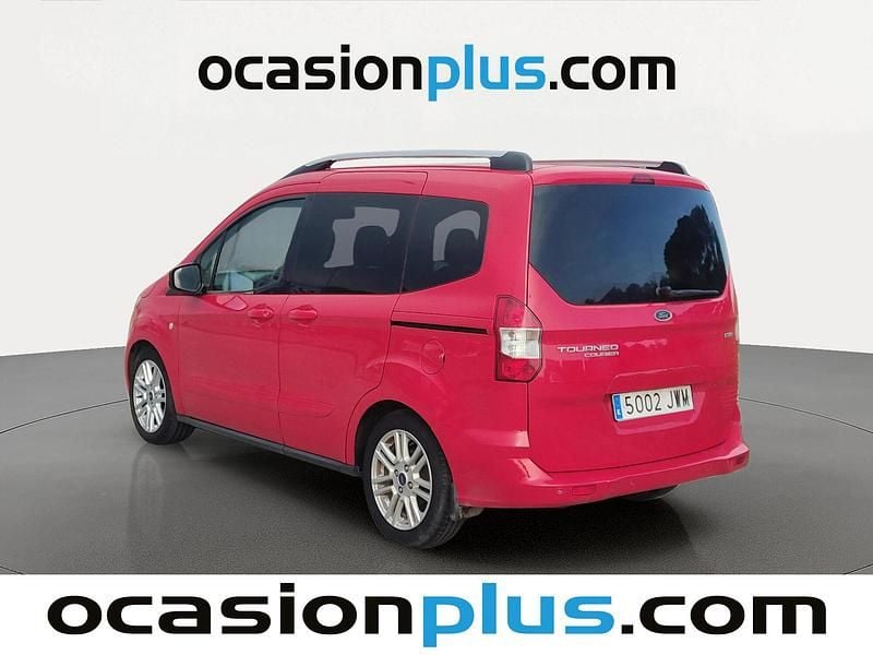 Usado Ford Tourneo Courier Titanium 100 CV (73 kW) 2017 Rojo Monovolumen