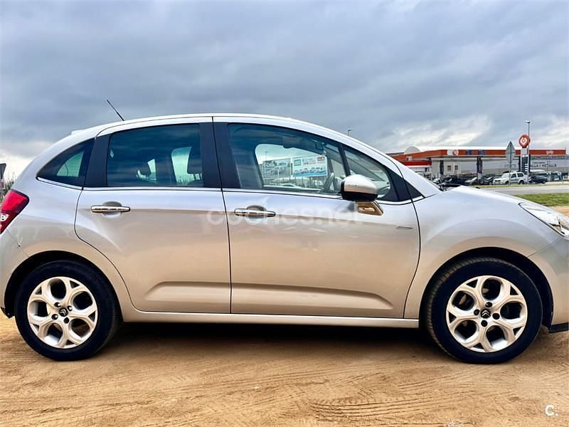 Usado Citroën C3 Exclusive 92 CV (67 kW) 2013 Gris / plata Berlina