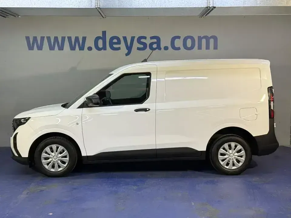 Usado Ford Transit Courier Ambiente 100 CV (73 kW) 2026 Blanco Van