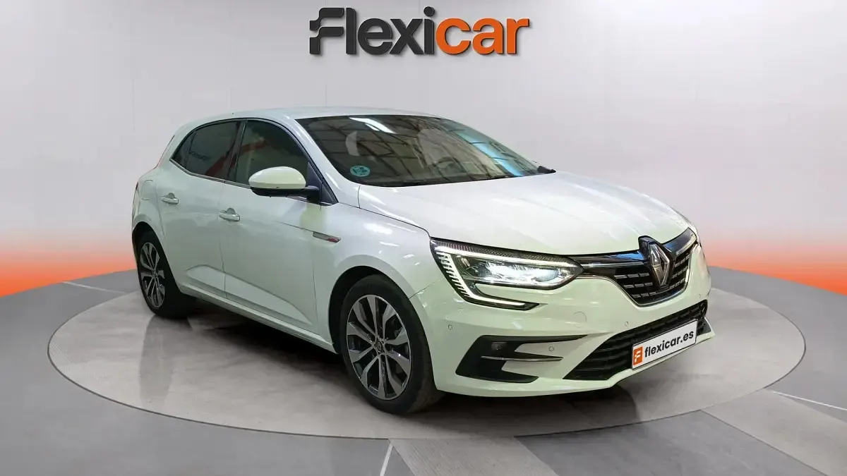 Begagnad Renault Mégane II Zen 140 HK (102 kW) 2022 Sedan