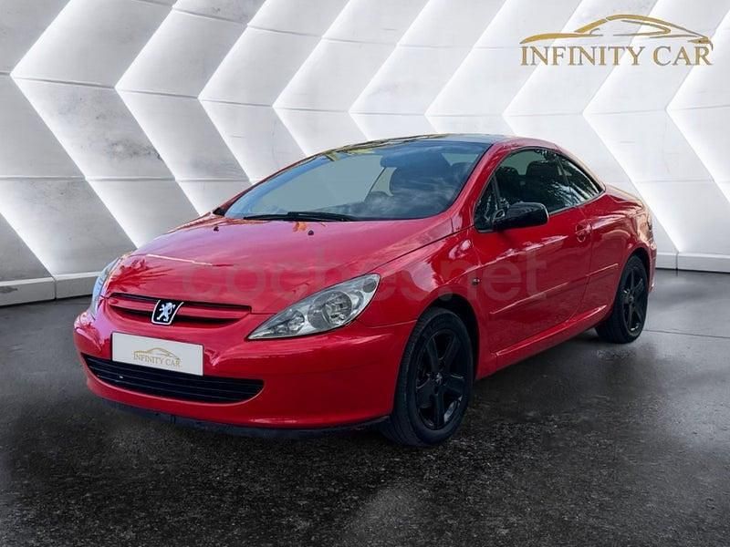 Usado Peugeot 307 CC 143 CV (105 kW) 2005 Rojo Descapotable