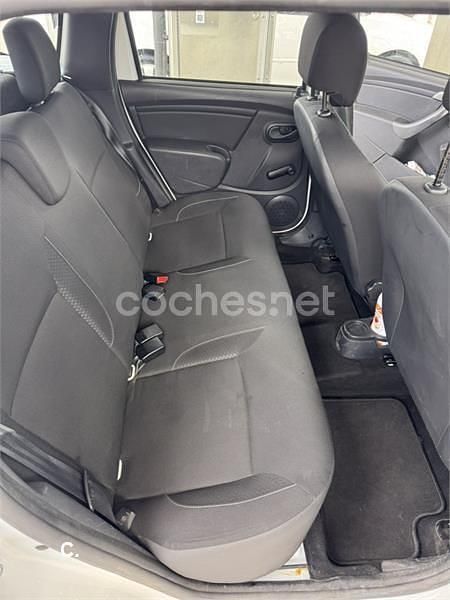 Begagnad Dacia Duster Lauréate 110 HK (80 kW) 2017 Vit SUV