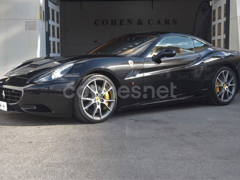 Usado Ferrari California 460 CV (338 kW) 2009 Negro Descapotable