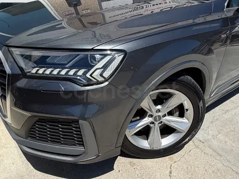 Usado Audi Q7 S-Line 231 CV (169 kW) 2020 Gris / plata SUV
