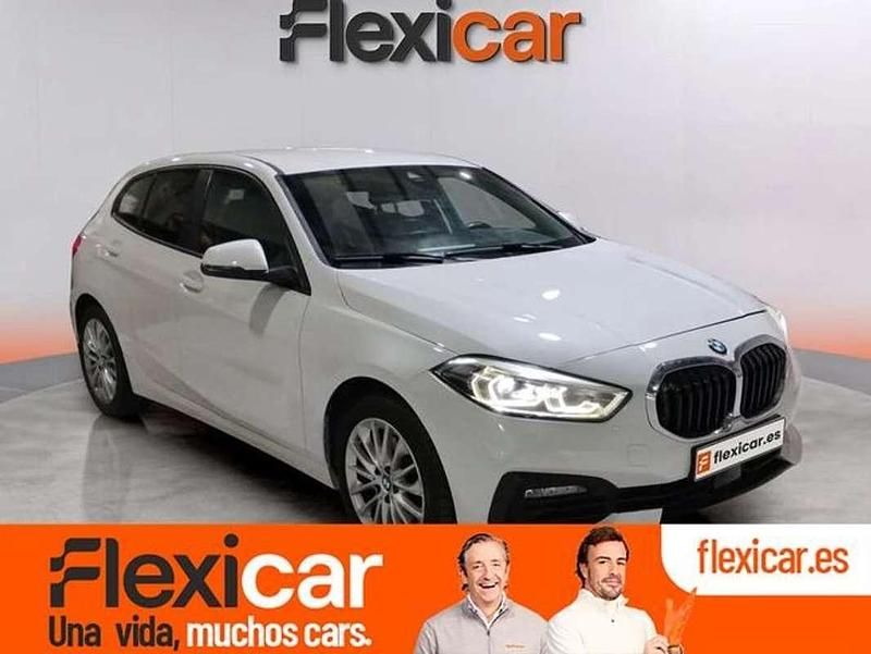 Blanco Usado 2021 BMW 118 Utilitario | 18.490 € (Buen precio) - Imagen 1/4