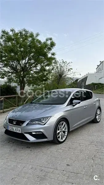 Usado Seat Leon FR 184 CV (135 kW) 2017 Gris / plata Berlina