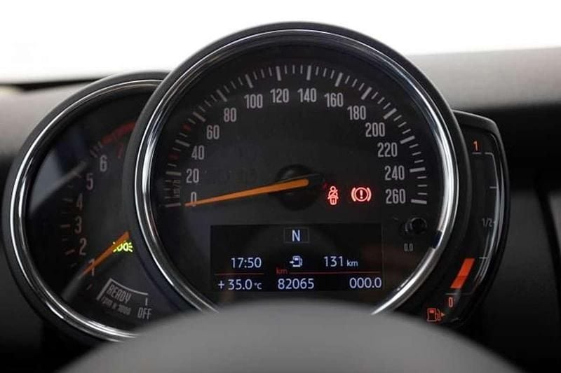 Usado Mini ONE 103 CV (75 kW) 2020 Rojo Utilitario