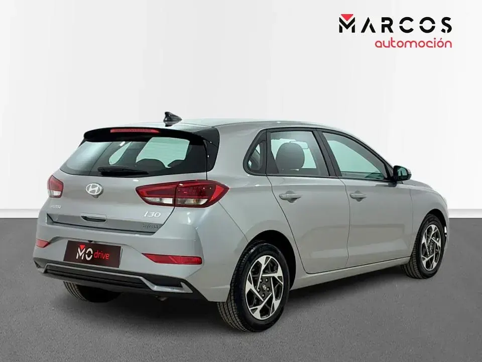 Usado Hyundai i30 100 CV (73 kW) 2024