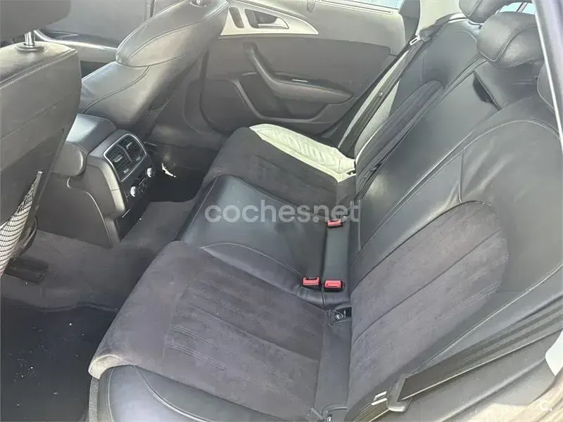 Usado Audi A6 Premium 190 CV (139 kW) 2016 Gris / plata Familiar