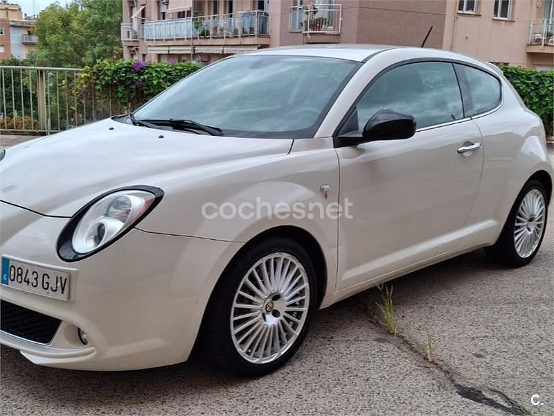 Blanco Usado 2008 Alfa Romeo MiTo Progression Utilitario | 4400 € - Imagen 1/4