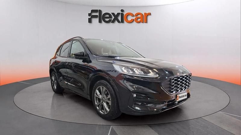 Usado Ford Kuga ST-Line 120 CV (88 kW) 2024 Negro SUV