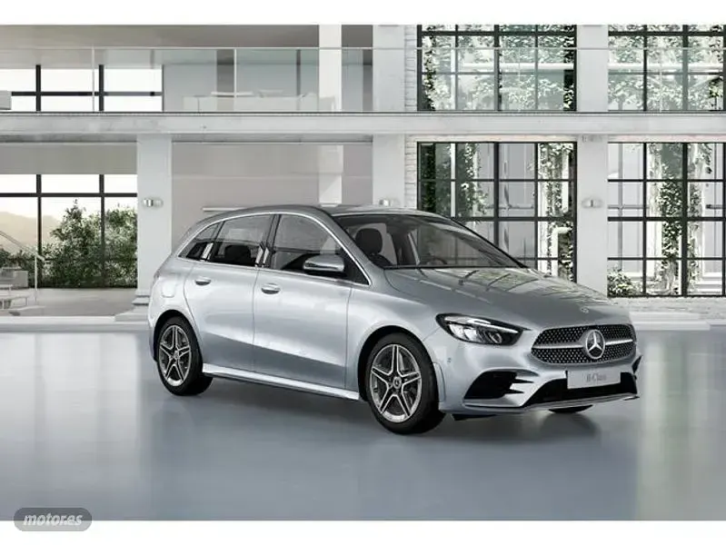 Usado Mercedes B250 217 CV (159 kW) 2025 Plateado Utilitario