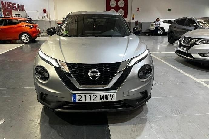 Plateado Usado 2024 Nissan Juke N-Connecta SUV | 18.630 € (Precio justo) - Imagen 1/4