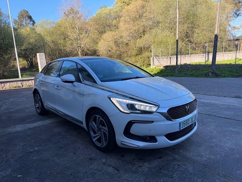 Usado DS Automobiles DS5 Style 150 CV (110 kW) 2016 Blanco Utilitario
