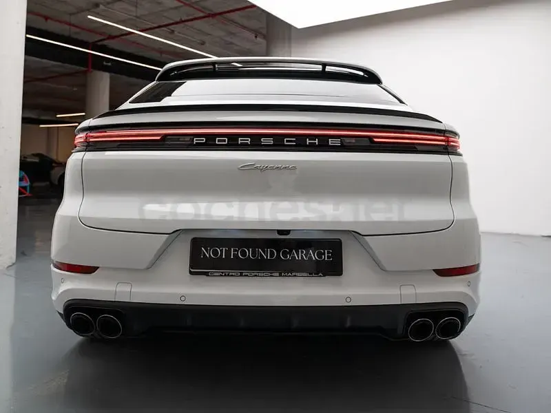 Usado Porsche Cayenne Black Edition 470 CV (345 kW) 2025 Blanco SUV