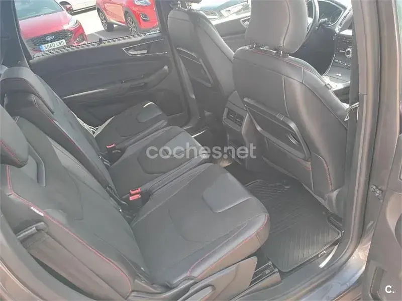 Usado Ford S-MAX ST-Line 150 CV (110 kW) 2019 Gris / plata Monovolumen