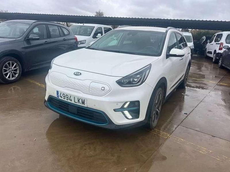 Usado Kia e-Niro 150 kW (204 CV) 2021 Blanco SUV