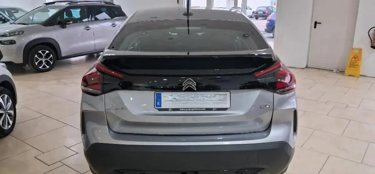 Usado Citroën C4 PureTech 131 CV (96 kW) 2024 Gris artense SUV