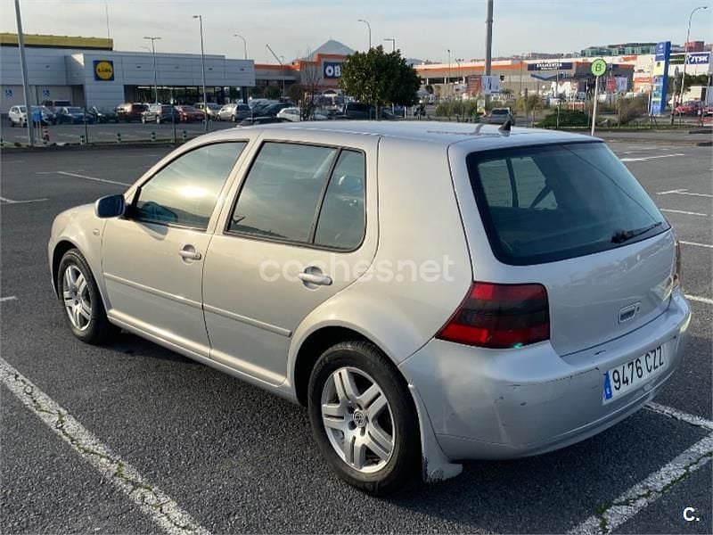 Usado VW Golf III Conceptline 90 CV (66 kW) 1999 Gris / plata Berlina