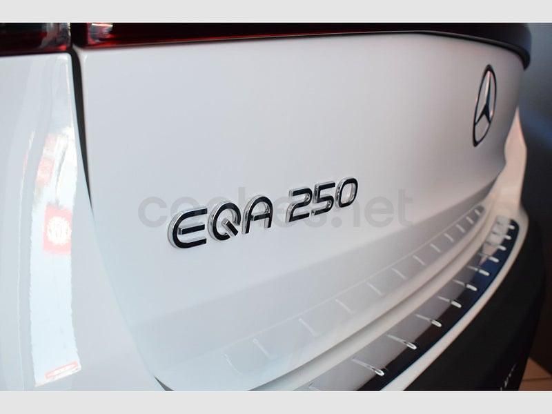 Usado Mercedes EQA250 139 kW (190 CV) 2021 Eléctrico SUV