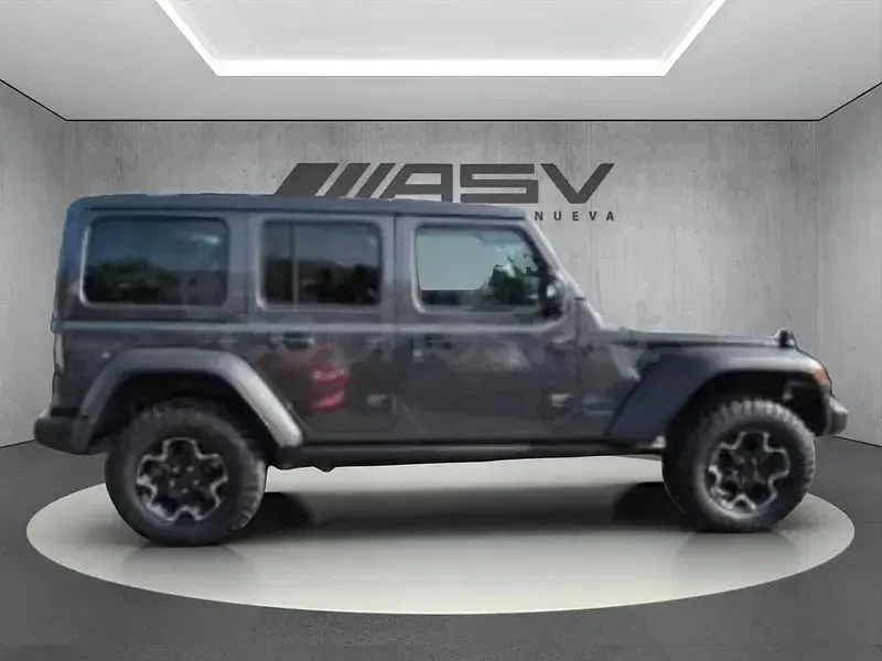 Usado Jeep Wrangler Rubicon 381 CV (280 kW) 2022 Gris / plata SUV