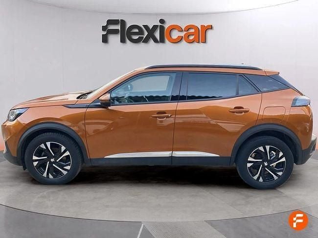Usado Peugeot 2008 Allure 100 CV (73 kW) 2020 Naranja SUV