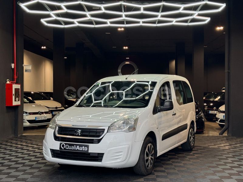Blanco Usado 2018 Peugeot Partner Tepee Access Monovolumen | 9990 € (Precio justo) - Imagen 1/4