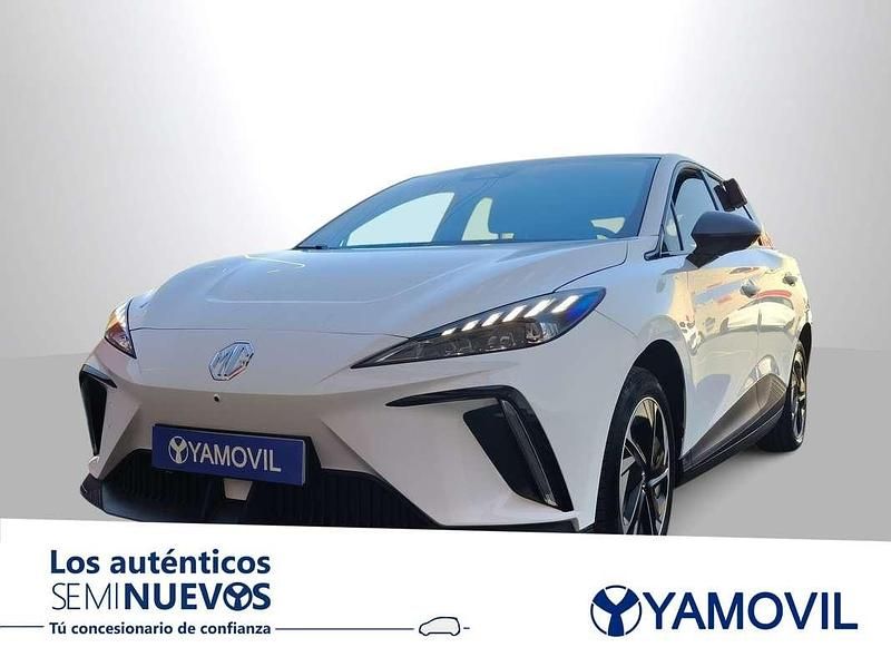 Usado MG MG4 EV Luxury 150 kW (204 HP) 2023 Branco Citadino