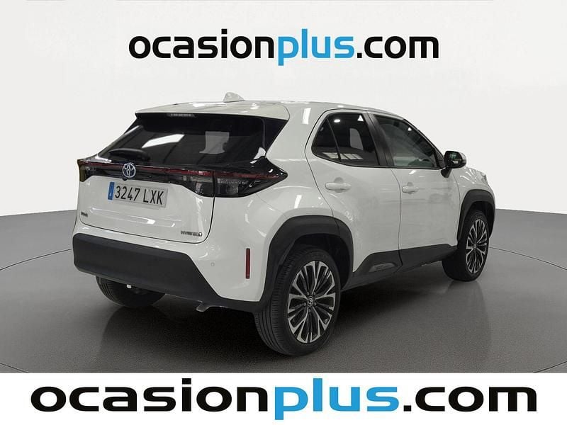 Usado Toyota Yaris Hybrid Plus 116 CV (85 kW) 2022 Blanco Pickup/Camioneta