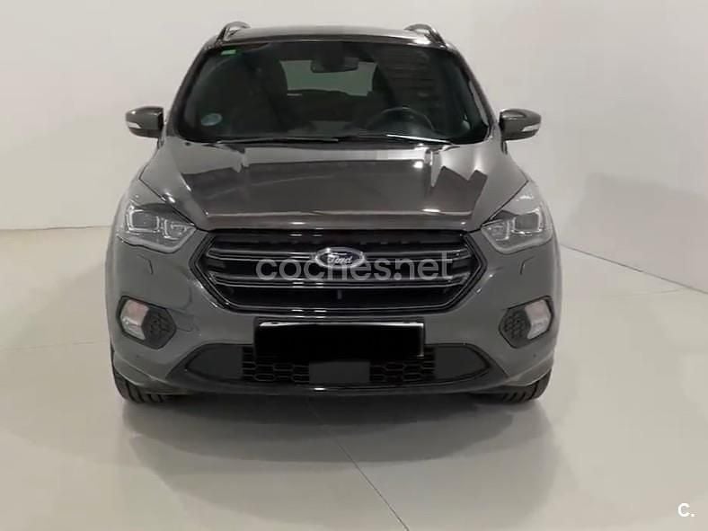 Gris / plata Usado 2019 Ford Kuga ST-Line SUV | 15.400 € (Buen precio) - Imagen 1/4