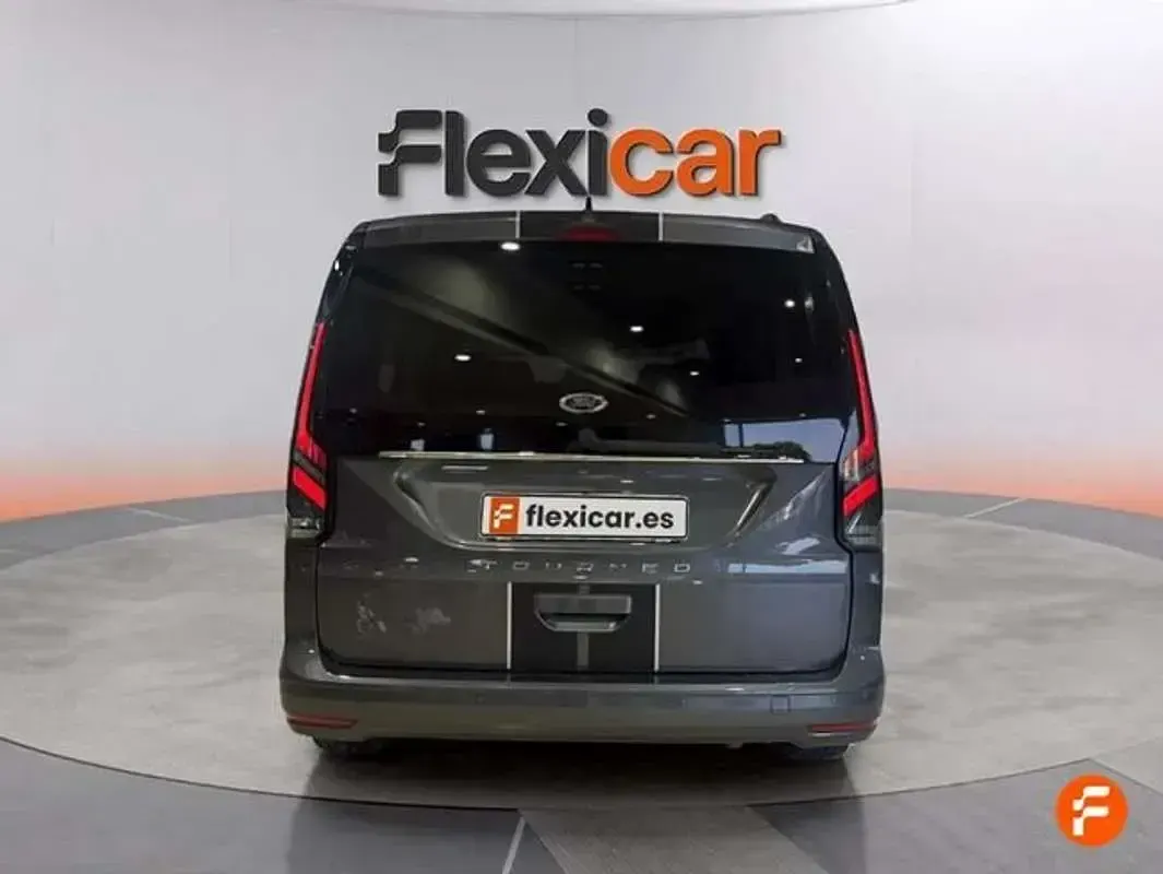 Usado Ford Tourneo Connect Active 102 CV (75 kW) 2024 Gris Monovolumen