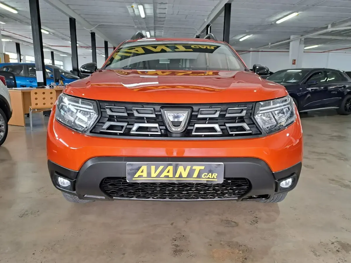 Usado Dacia Duster Essentiel 115 CV (84 kW) 2022 Naranja SUV