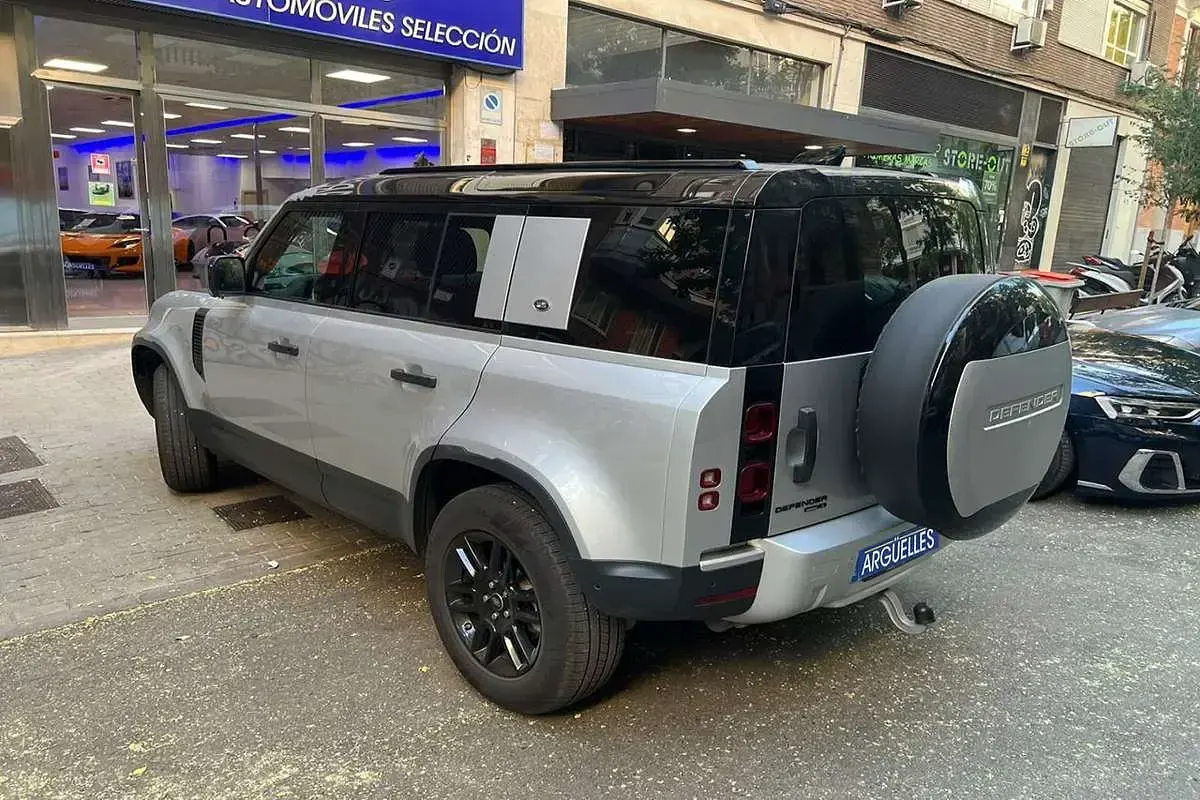 Usado Land Rover Defender S 241 CV (177 kW) 2020 Gris SUV