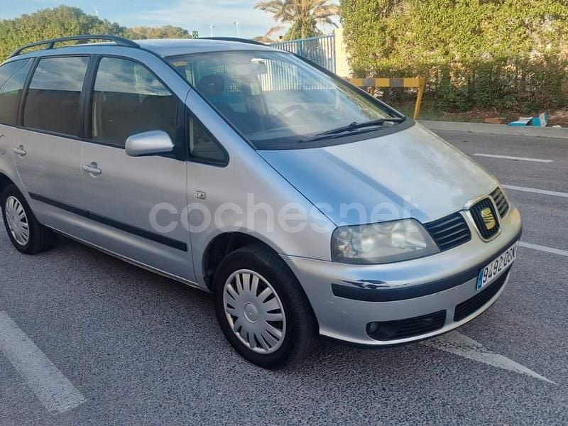 Gris / plata Usado 2005 Seat Alhambra Stylance Monovolumen | 3499 € (Buen precio) - Imagen 1/4