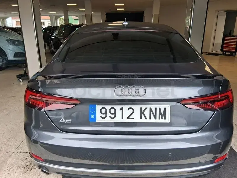 Usado Audi A5 Sportback S-Line 150 CV (110 kW) 2018 Gris / plata Utilitario