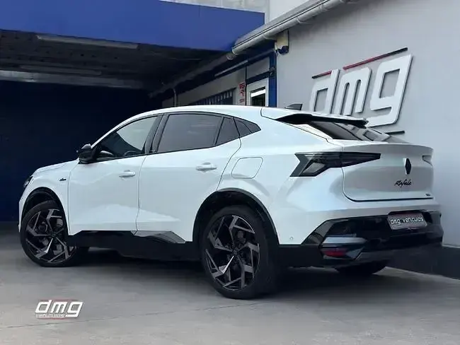 Usado Renault Rafale 300 CV (220 kW) 2025 Blanco SUV