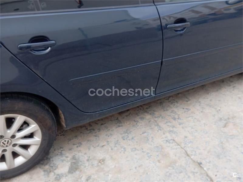 Usado VW Golf VI Sportline 105 CV (77 kW) 2008 Negro Utilitario