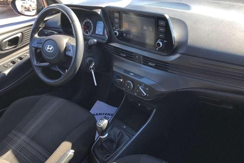 Usado Hyundai Bayon 84 CV (61 kW) 2024 Verde SUV