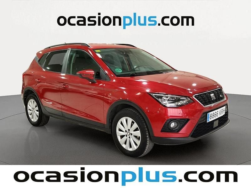 Usado Seat Arona Ecomotive 116 CV (85 kW) 2018 Rojo SUV
