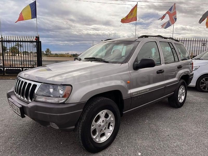 Usado Jeep Grand Cherokee Laredo 140 CV (102 kW) 2000 Beige SUV