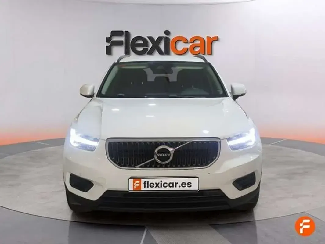 Usado Volvo XC40 156 CV (114 kW) 2019 Blanco SUV